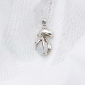 Pendentif Pieuvre Argent Pierre de lune Améthystes revers