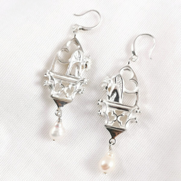 Boucles d'oreilles Gargouille de Notre Dame de Paris Argent et nacre