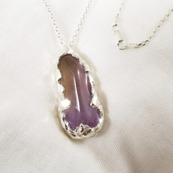 Pendentif le phoque sur la banquise Argent et Amétrine