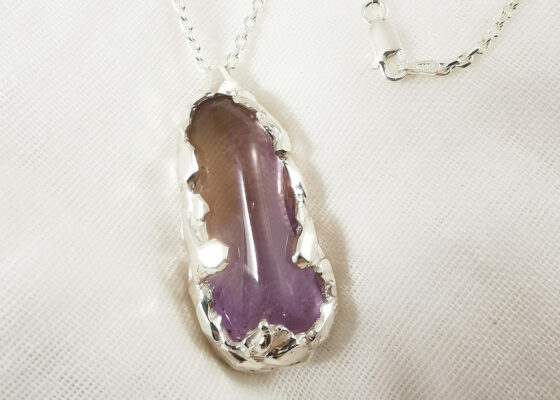 Pendentif le phoque sur la banquise Argent et Amétrine