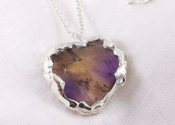 Pendentif le phoque sur la banquise Argent et Amétrine