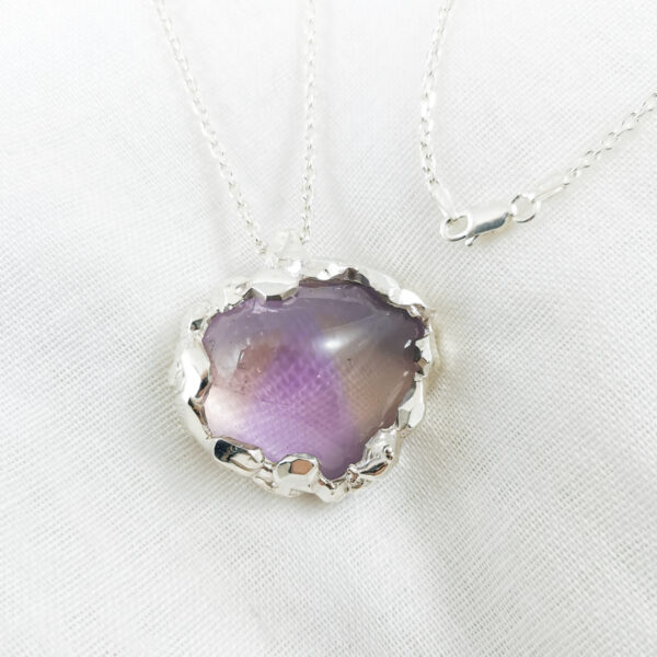 Pendentif le phoque sur la banquise Argent et Amétrine